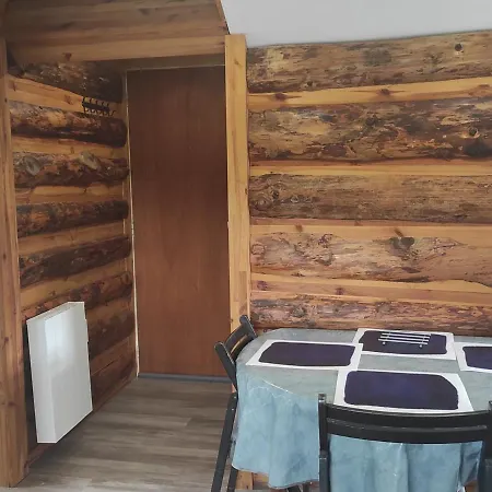 Appartement Studio La Bourboule, 2 Pièces, 4 Personnes - Fr-1-667-10 La Bourboule